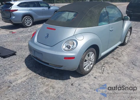 2009 Volkswagen New Beetle 2.5L from USA, damaged, VIN 3VWRF31Y59M404849